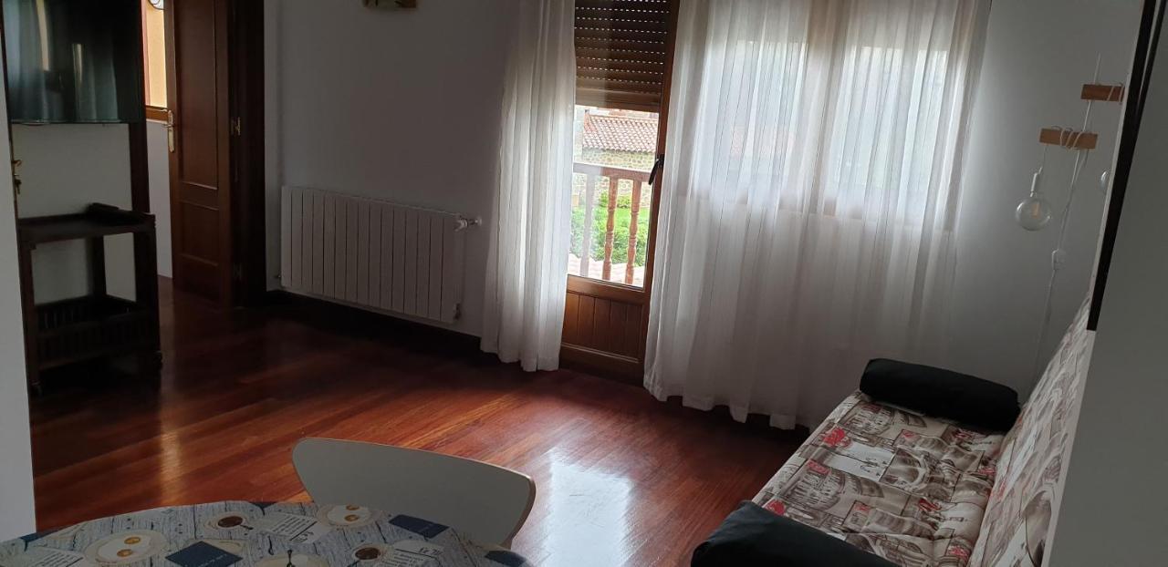 Paseo Del Saja I Y II Appartement Villanueva de la Peña Buitenkant foto